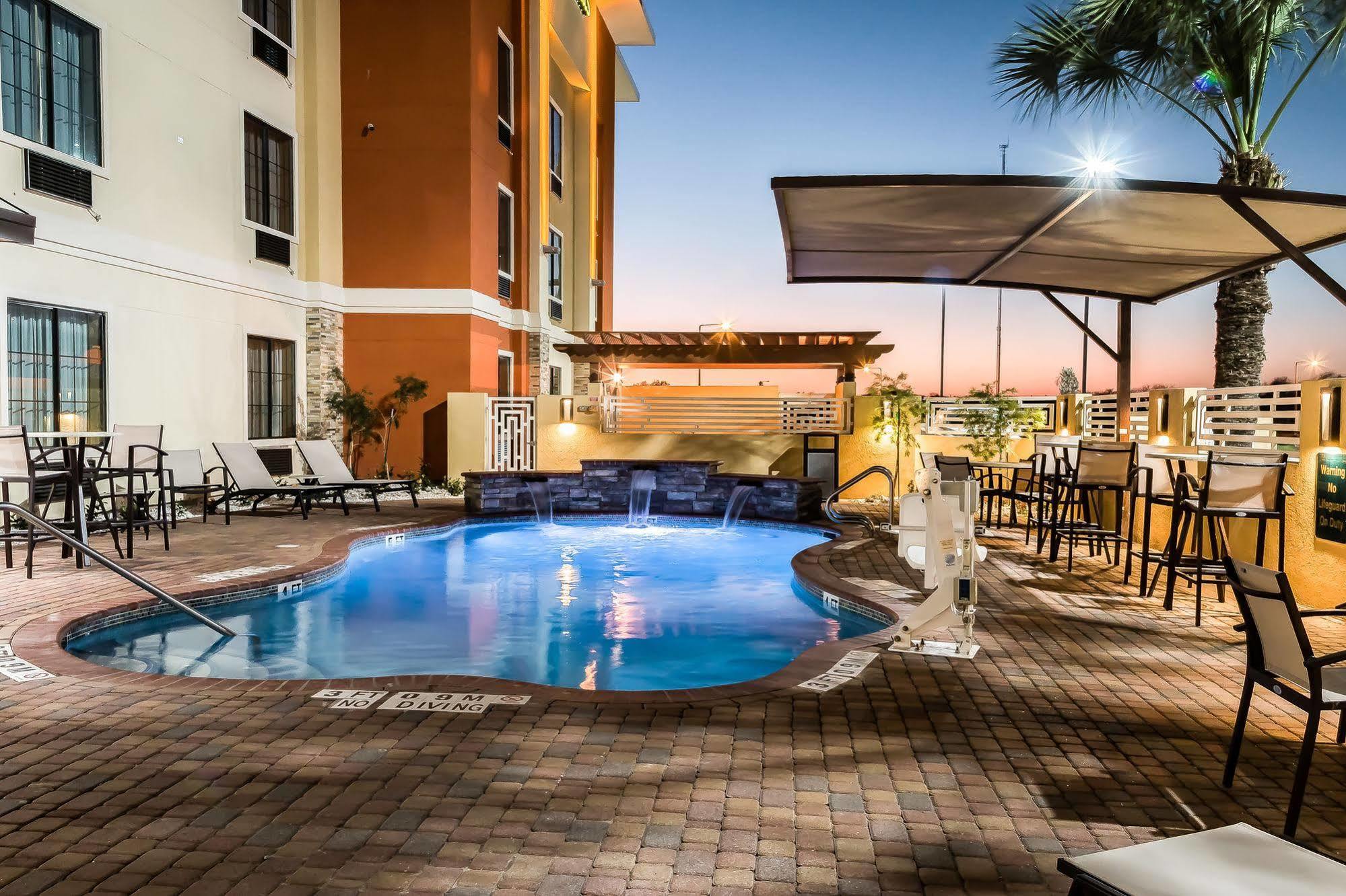 Mainstay Suites Edinburg Dış mekan fotoğraf